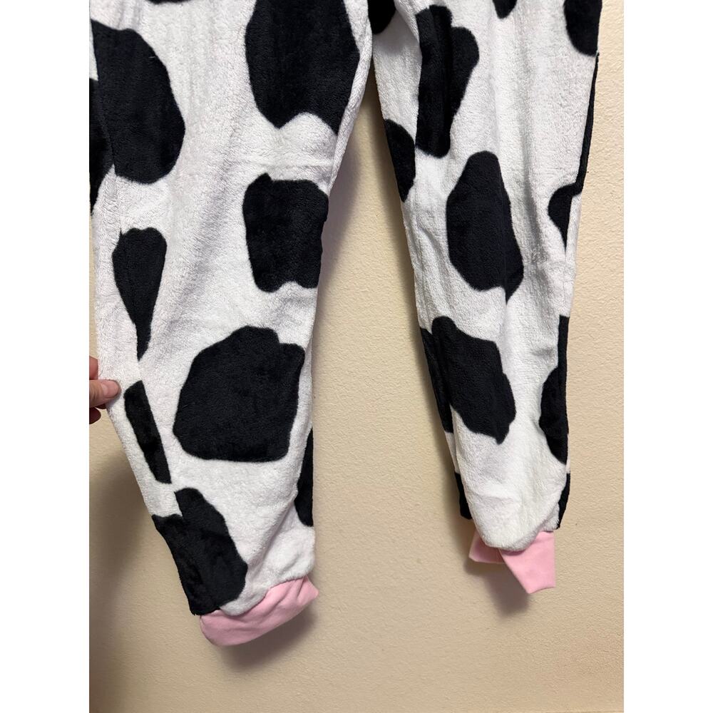 Spirit Halloween Cow Jumpsuit Adult M (8-10) - Picture 9 of 13